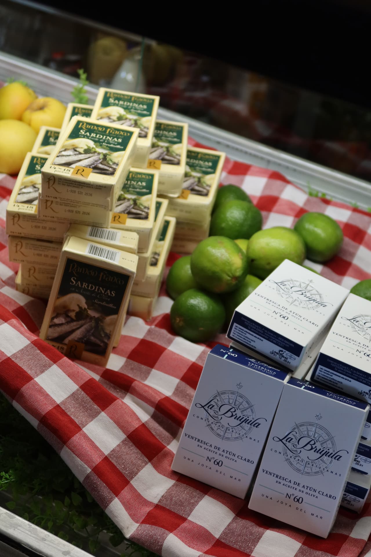 Conservas y producto de BOCANEGRA